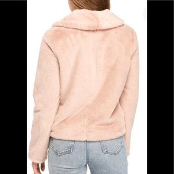 Like New Rampage Faux Fur Jacket - Picture 3 of 6